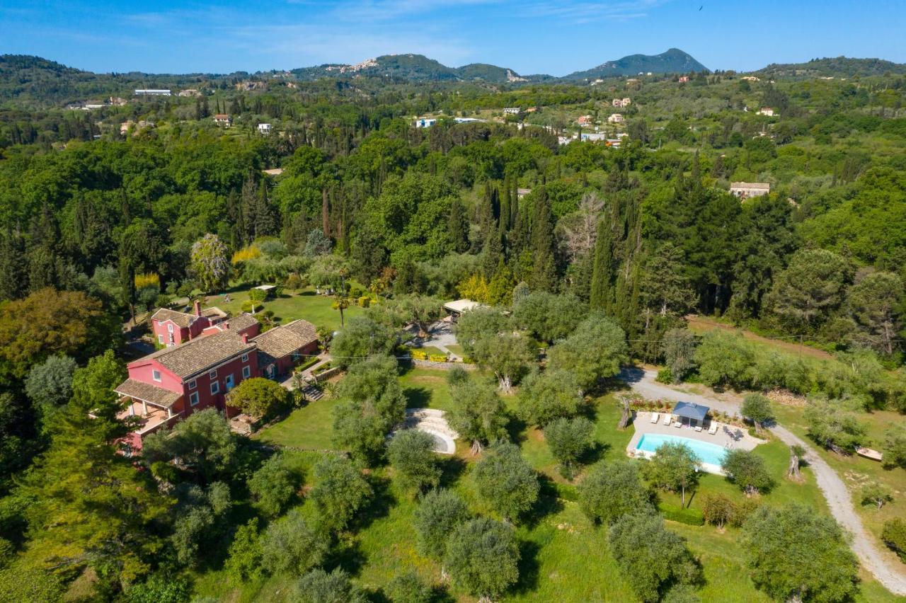 הוילה Áfra Triklino Estate מראה חיצוני תמונה