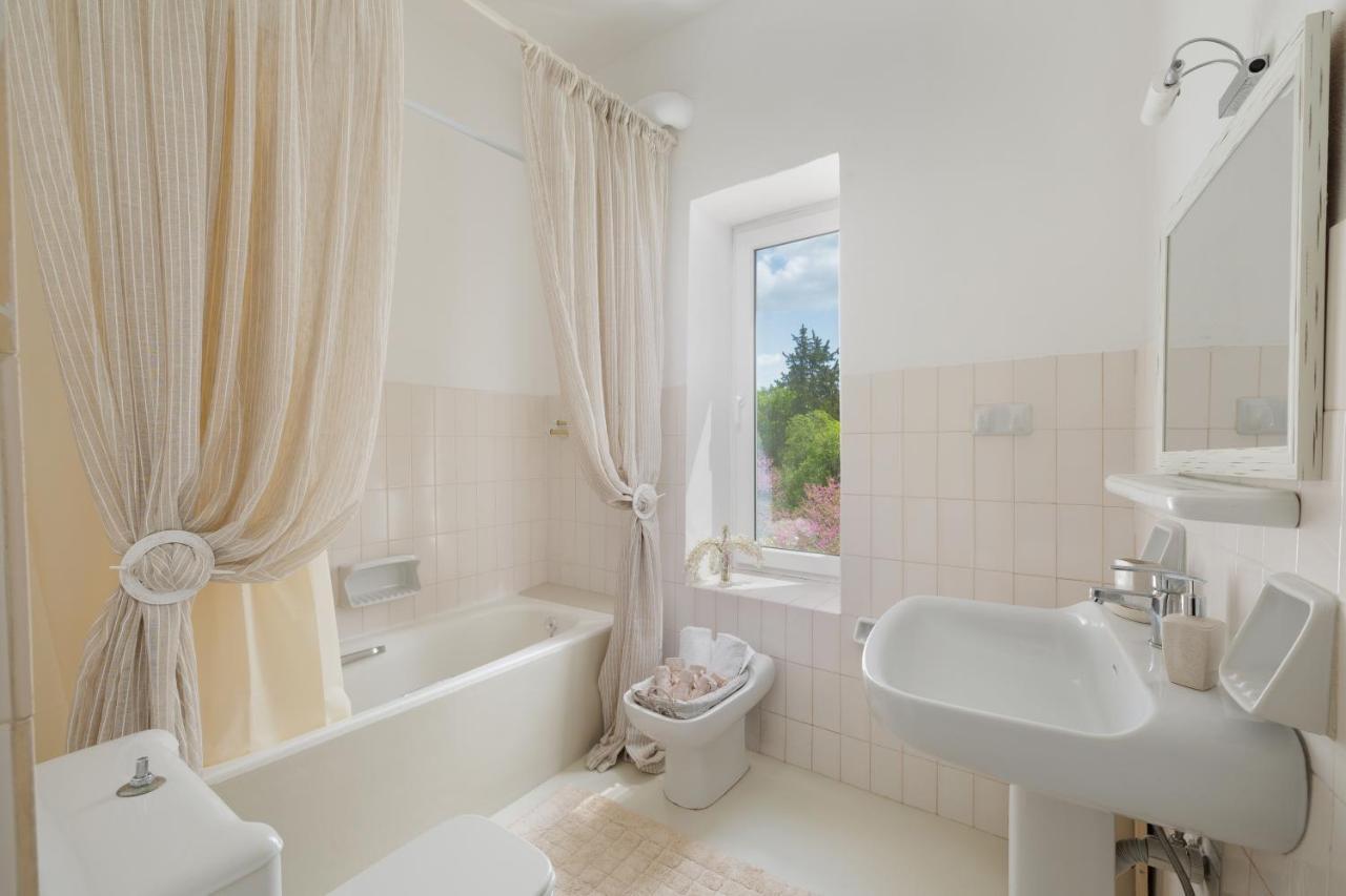 הוילה Áfra Triklino Estate מראה חיצוני תמונה