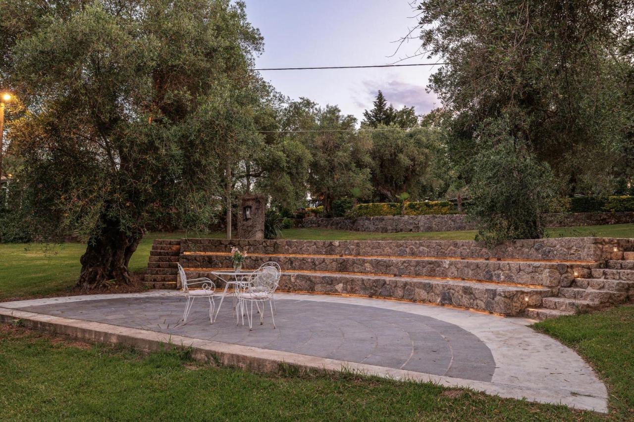הוילה Áfra Triklino Estate מראה חיצוני תמונה